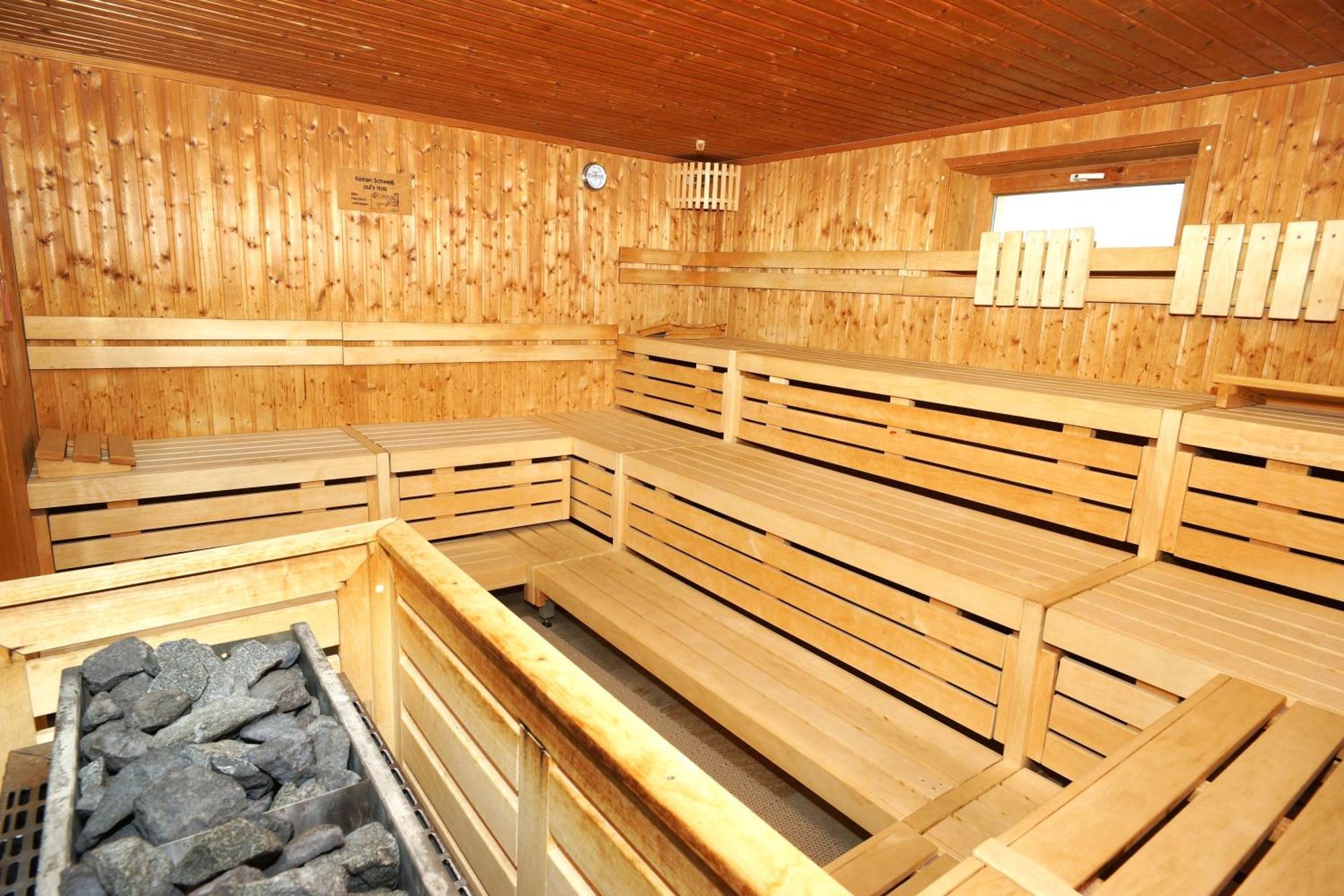 Relax-Red Mit Pool Und Sauna Scheidegg Exterior foto
